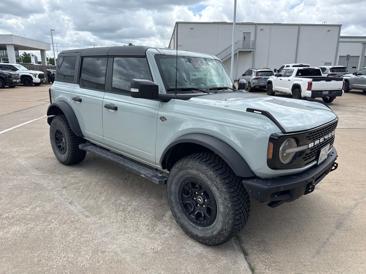 ford bronco 4-door 2024 1FMEE2BP4RLA90905 image ford bronco 4-door 2024 1FMEE2BP4RLA90905 image